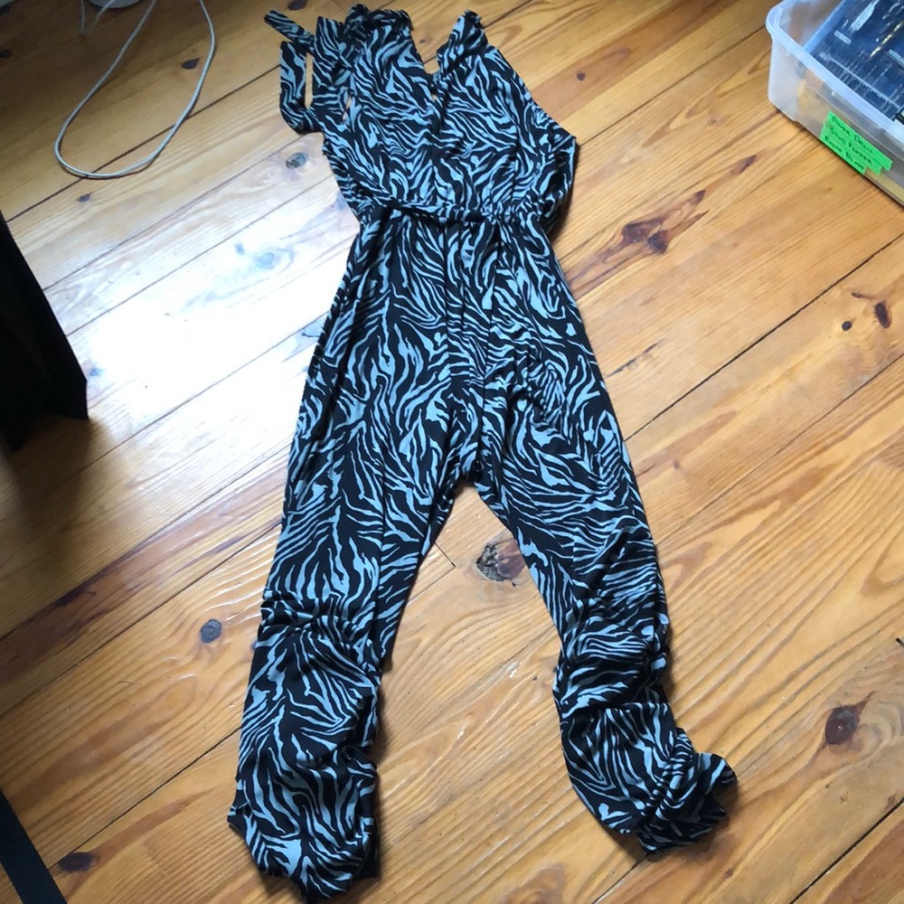 Black & Grey jumpsuit, sleeveless.